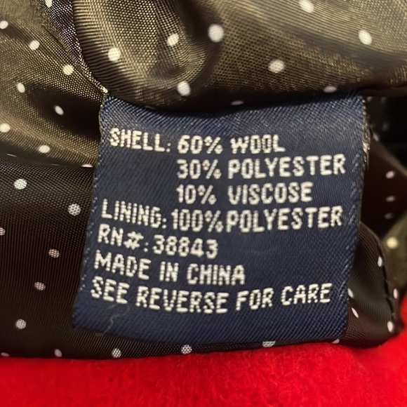 L.E.I. Winter jacket, size S/M ( no size tags-see measurements), true red color - Picture 7 of 7